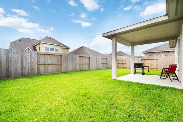 8414 Bay Ridge Circle, Baytown, TX 77523