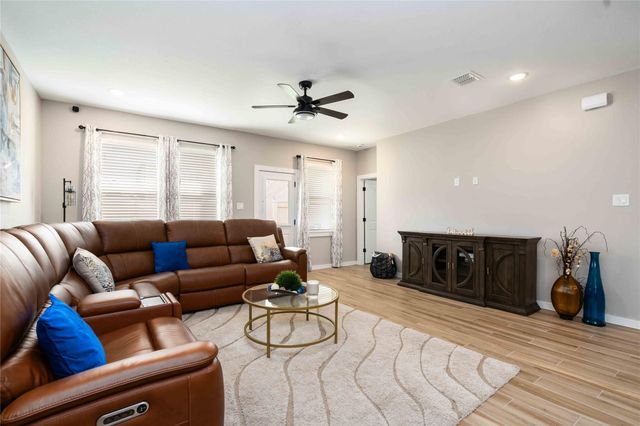 8414 Bay Ridge Circle, Baytown, TX 77523