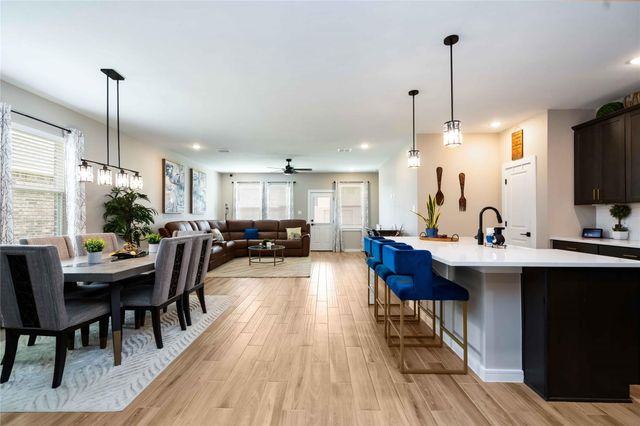 8414 Bay Ridge Circle, Baytown, TX 77523