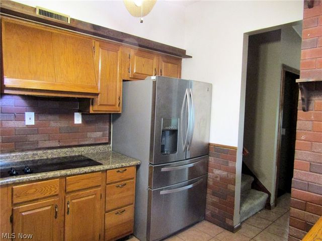 1921 Birch Trace Drive, Austintown, OH 44515