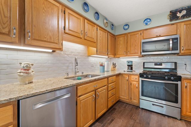 13 Vista De Las Cruces Road, Los Lunas, NM 87031