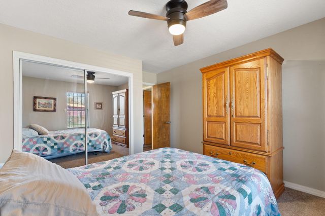 13 Vista De Las Cruces Road, Los Lunas, NM 87031