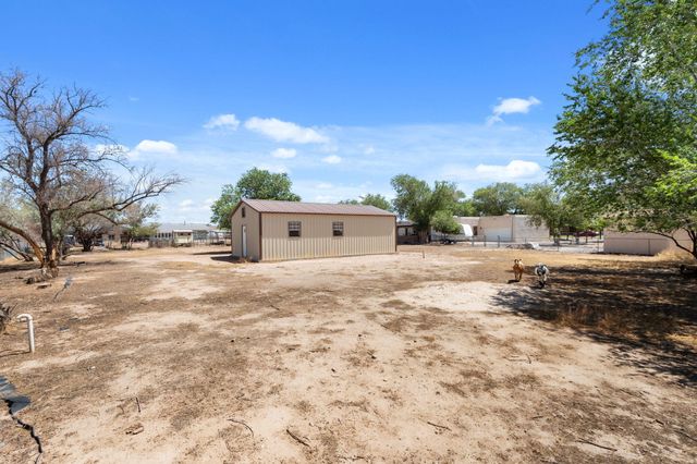 13 Vista De Las Cruces Road, Los Lunas, NM 87031