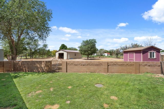 13 Vista De Las Cruces Road, Los Lunas, NM 87031
