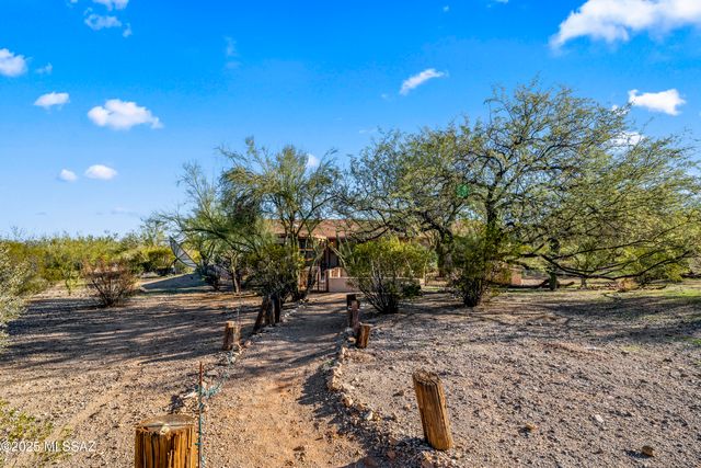 4421 N Calle Llanura, Tucson, AZ 85745