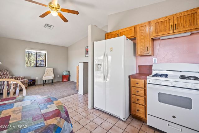 4421 N Calle Llanura, Tucson, AZ 85745