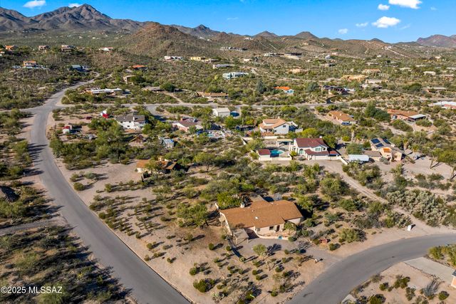 4421 N Calle Llanura, Tucson, AZ 85745