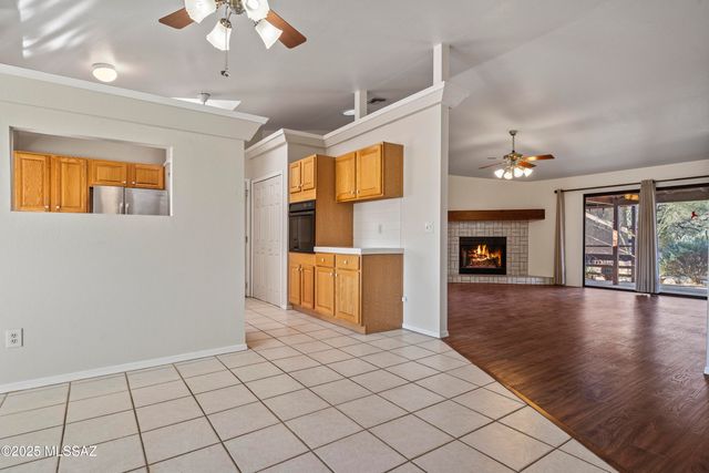 4421 N Calle Llanura, Tucson, AZ 85745