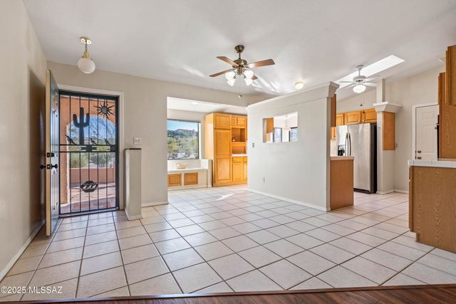 4421 N Calle Llanura, Tucson, AZ 85745