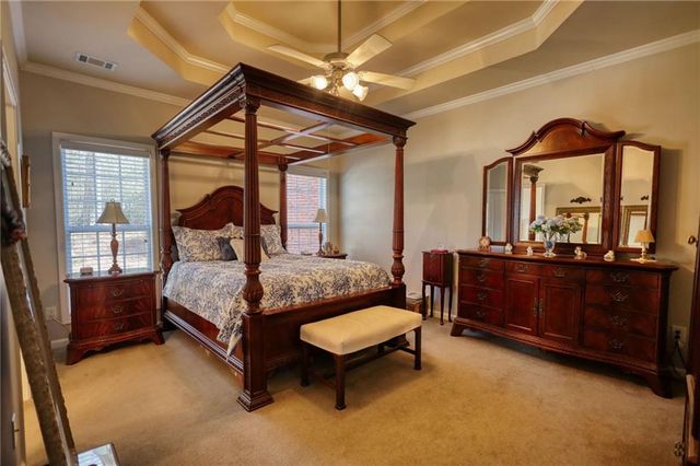 339 Crossroads Drive, Social Circle, GA 30025