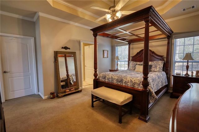 339 Crossroads Drive, Social Circle, GA 30025