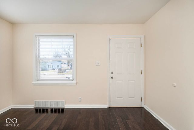 5085 Kingsley Drive, Indianapolis, IN 46205