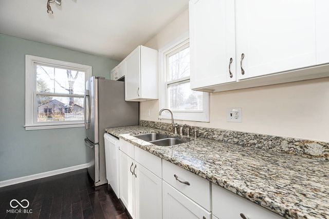 5085 Kingsley Drive, Indianapolis, IN 46205