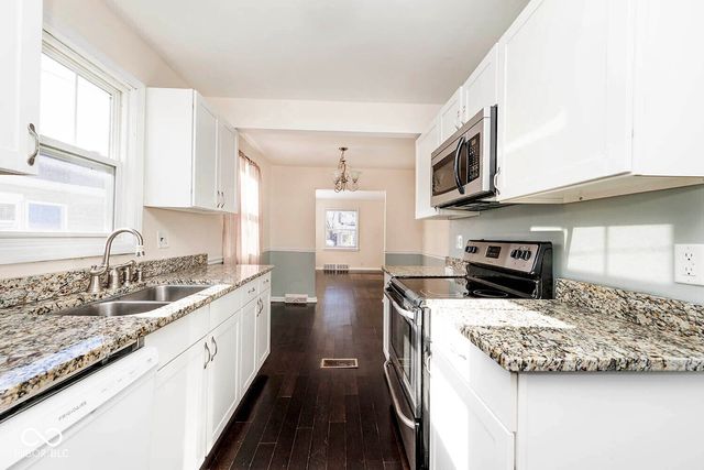 5085 Kingsley Drive, Indianapolis, IN 46205