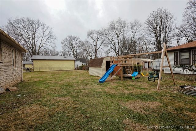 903 Merriam Drive, Jeffersonville, IN 47129