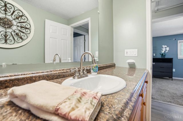 12114 4th Avenue, Sycamore Twp, OH 45249