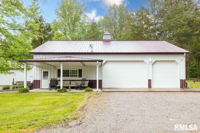 28 PERKINS Lane, Golconda, IL 62938