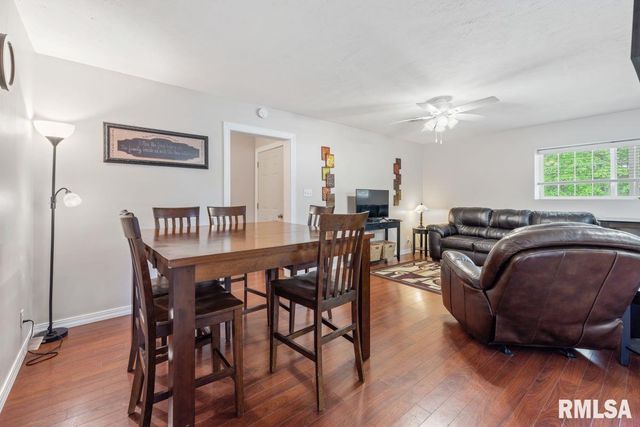 28 PERKINS Lane, Golconda, IL 62938