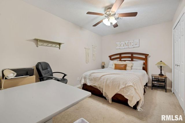 28 PERKINS Lane, Golconda, IL 62938