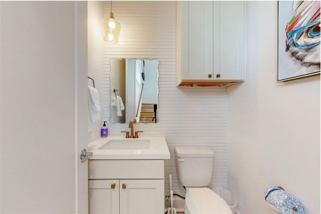 600 Center Square North 15, Port Aransas, TX 78373