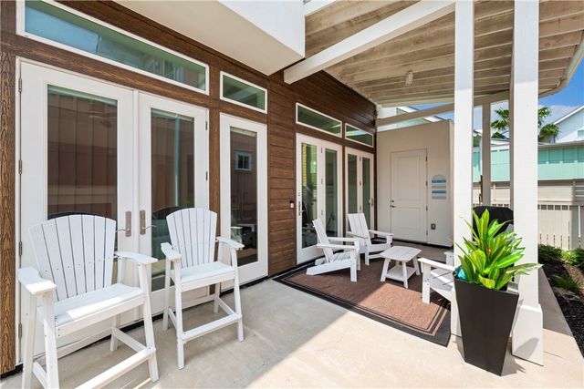 600 Center Square North 15, Port Aransas, TX 78373