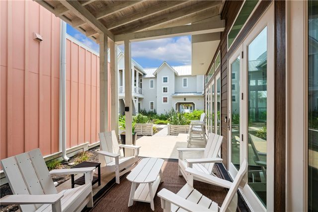 600 Center Square North 15, Port Aransas, TX 78373