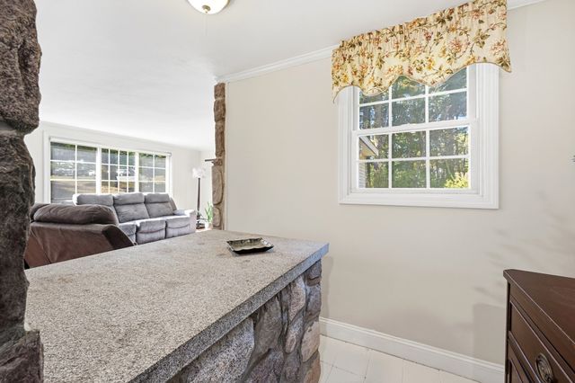 939 Hildreth Street, Dracut, MA 01826