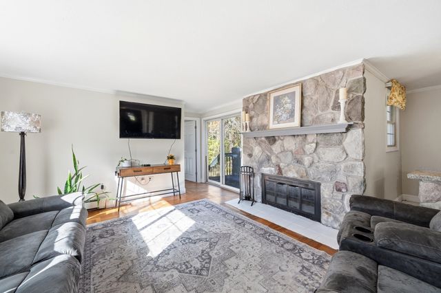 939 Hildreth Street, Dracut, MA 01826