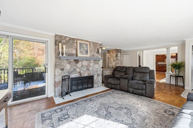 939 Hildreth Street, Dracut, MA 01826