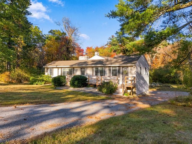 939 Hildreth Street, Dracut, MA 01826