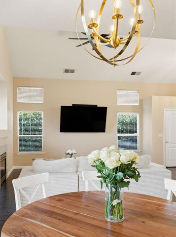 1384 Walden Dr, Folsom, CA 95630