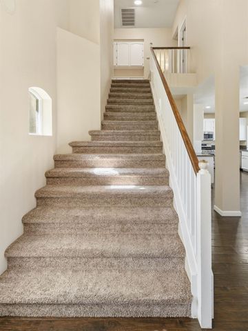 1384 Walden Dr, Folsom, CA 95630