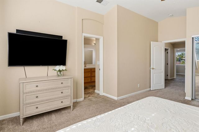 1384 Walden Dr, Folsom, CA 95630