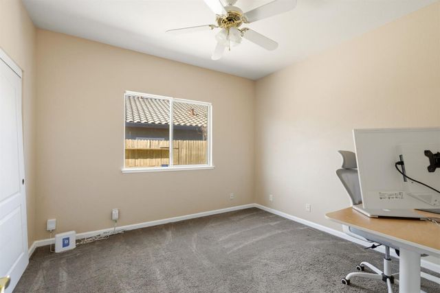 1384 Walden Dr, Folsom, CA 95630