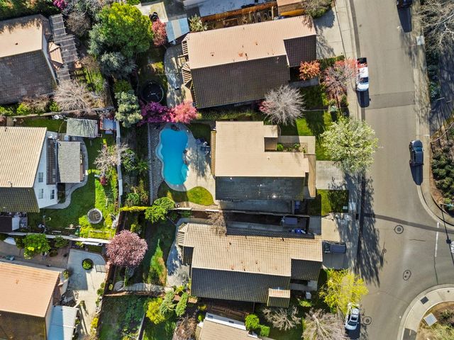 1384 Walden Dr, Folsom, CA 95630