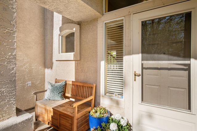 1384 Walden Dr, Folsom, CA 95630