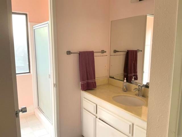 956 Woodcreek Road, Fallbrook, CA 92028