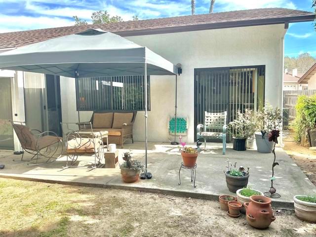 956 Woodcreek Road, Fallbrook, CA 92028