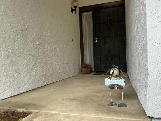 956 Woodcreek Road, Fallbrook, CA 92028