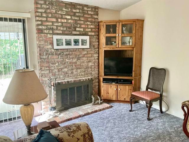 956 Woodcreek Road, Fallbrook, CA 92028