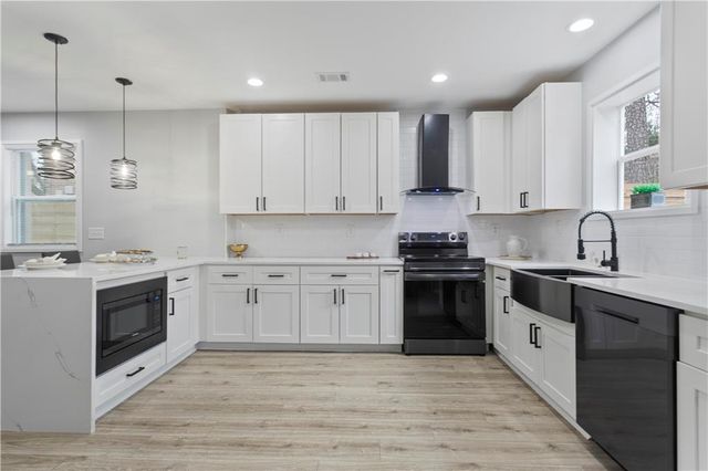 1350 Elizabeth SW Avenue, Atlanta, GA 30310