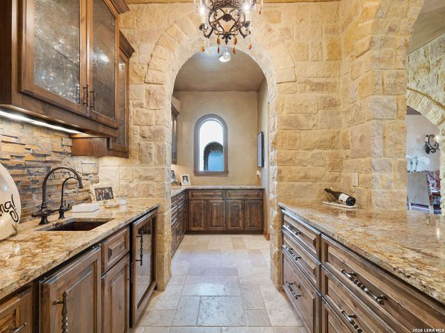 14454 Santa Rita, Helotes, TX 78023