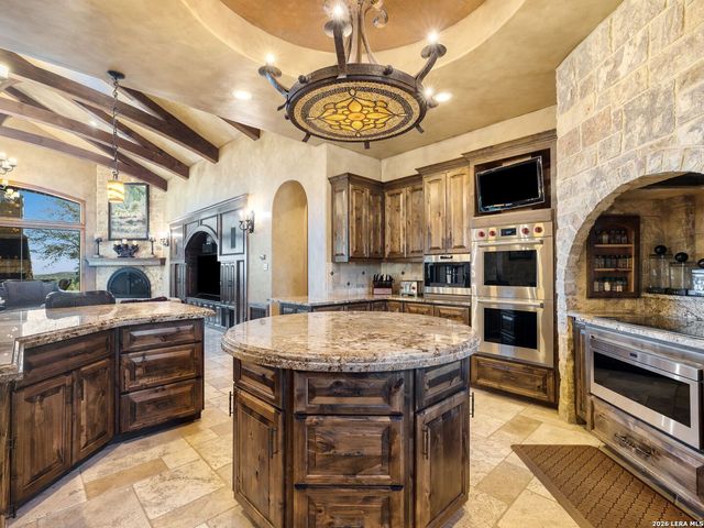 14454 Santa Rita, Helotes, TX 78023