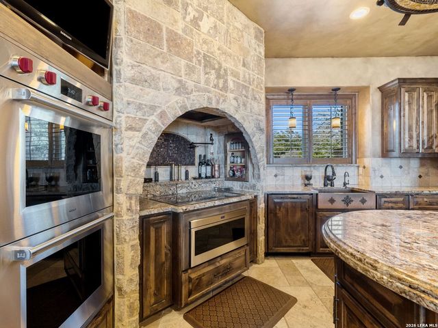 14454 Santa Rita, Helotes, TX 78023