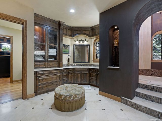 14454 Santa Rita, Helotes, TX 78023