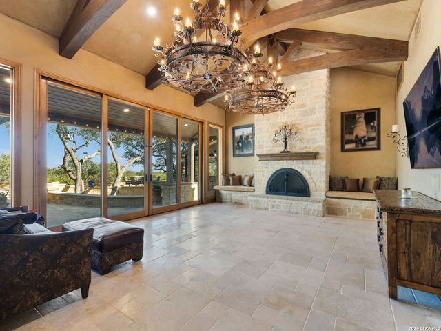 14454 Santa Rita, Helotes, TX 78023