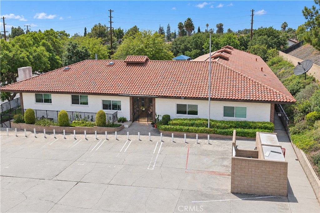 19901 Yorba Linda, Yorba Linda, CA 92886 — photo 2