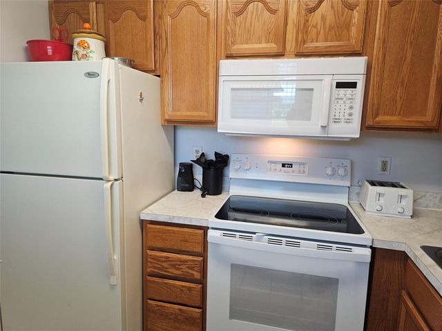 44 Woodland Drive 205, Vero Beach, FL 32962