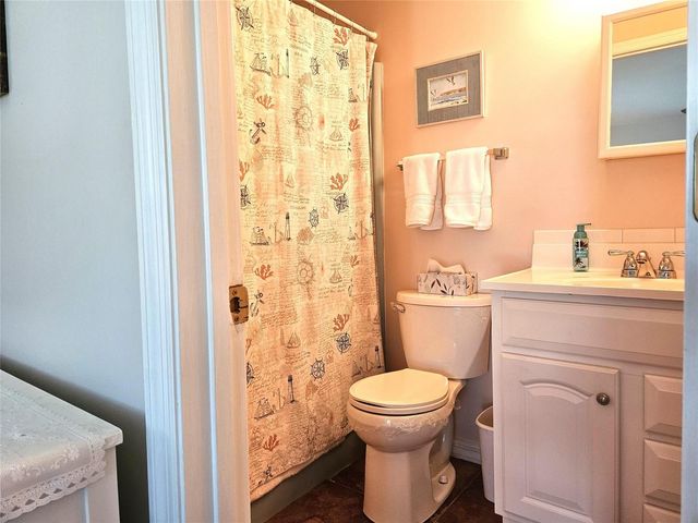 44 Woodland Drive 205, Vero Beach, FL 32962