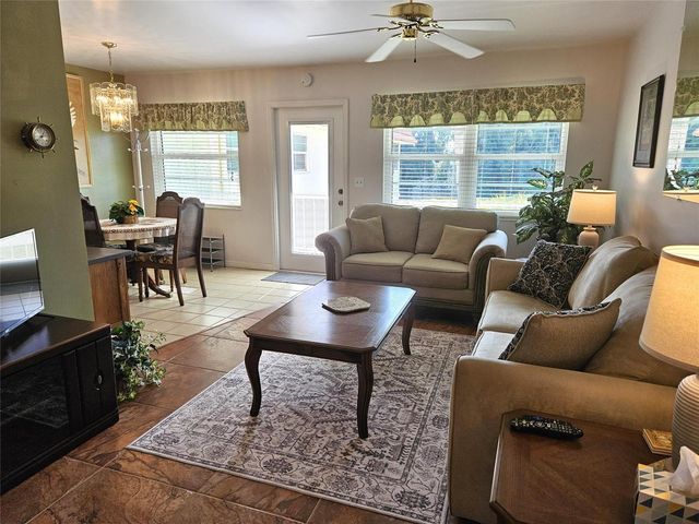 44 Woodland Drive 205, Vero Beach, FL 32962